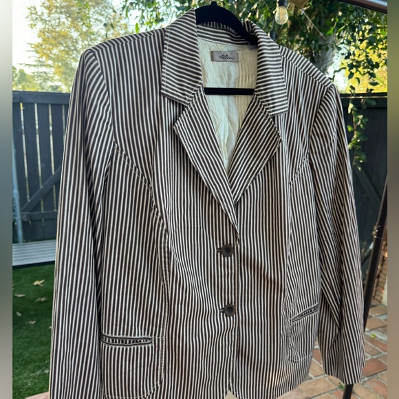 90s Vintage Brown Striped Blazer - Picture 7 of 7